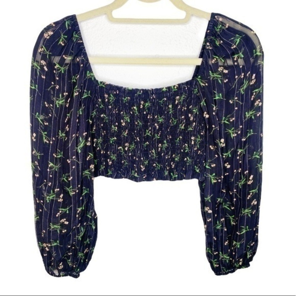 Blue Life Smocked Floral Crop Top Size Small